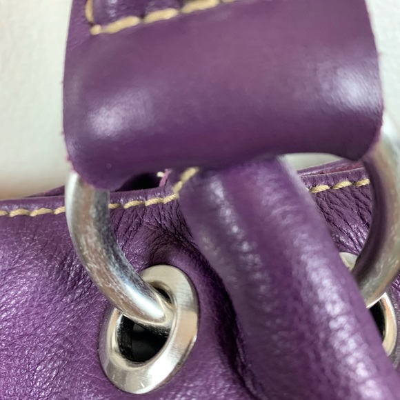 Tignanello purple leather handbag - Picture 4 of 6
